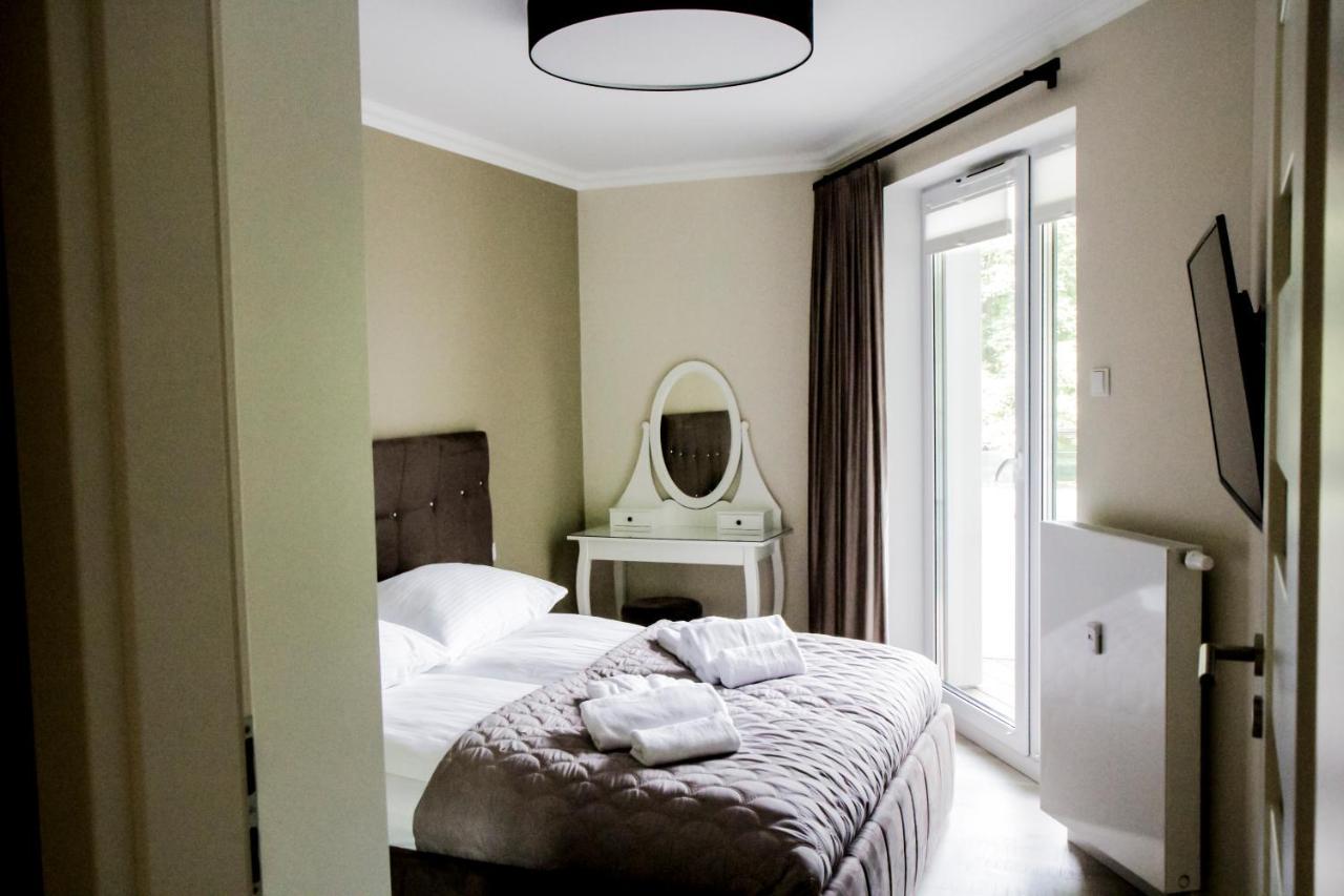 Nadmorskie Tarasy Apartament Park I Morze Kolobrzeg Exterior photo
